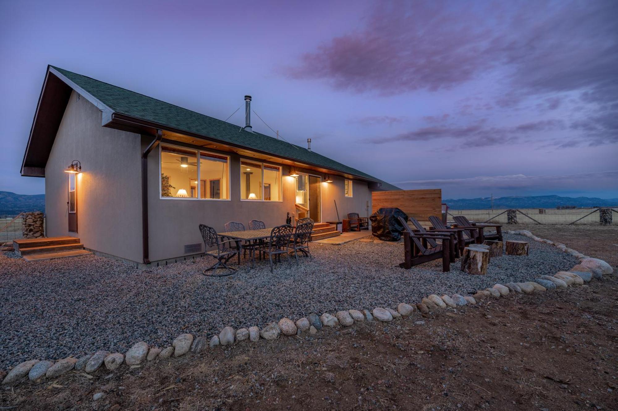 Buena Vista Mountain Retreat - Ultimate Privacy With Spa & Unbeatable Views Exterior foto